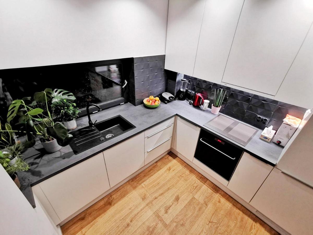Plant - 1 Lub 2 Oddzielne Sypialnie, Taras 30m2, Garaz Podziemny Apartment *